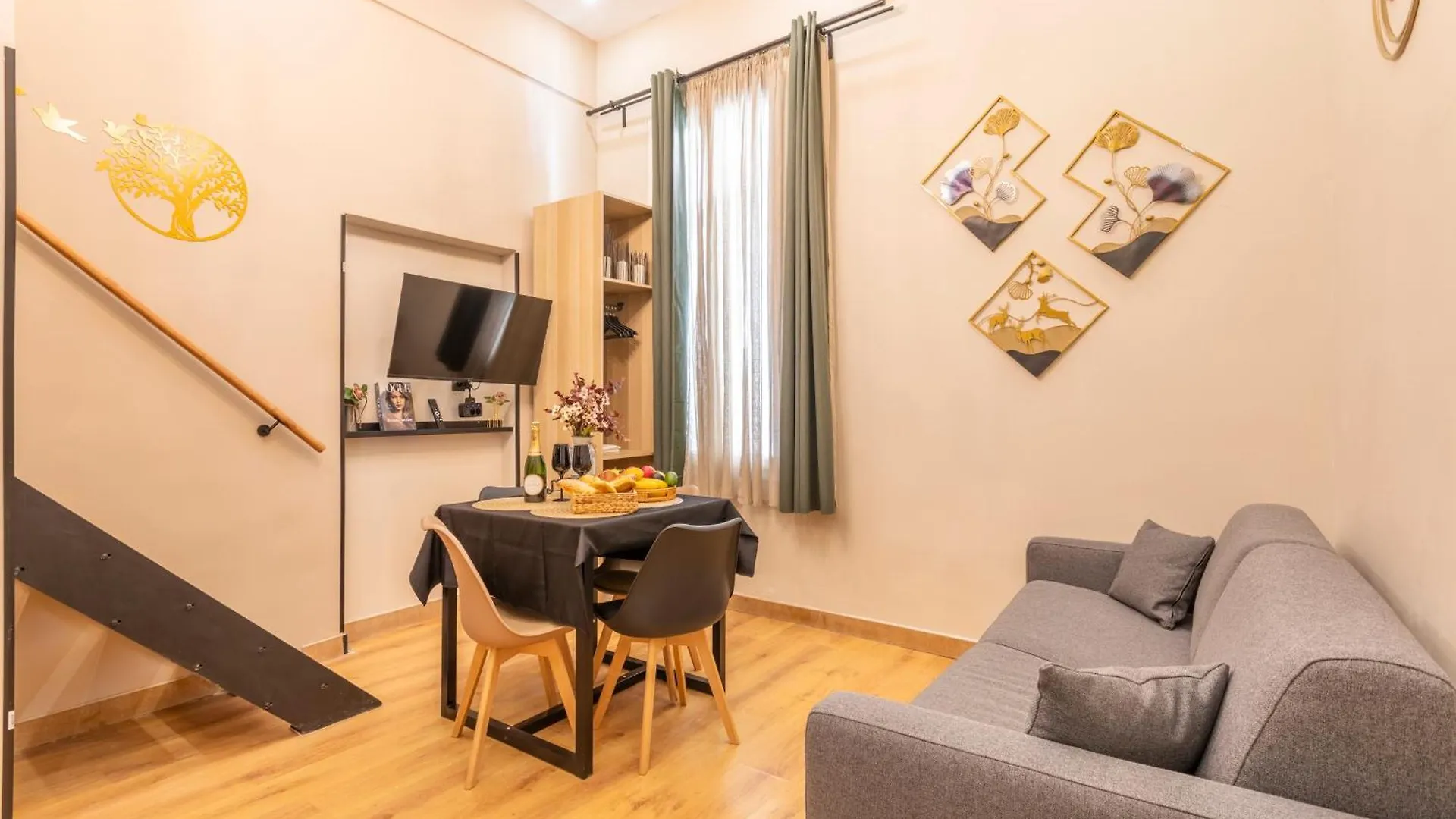 Adira Marseille Montgrand 2 Etoiles Apartment