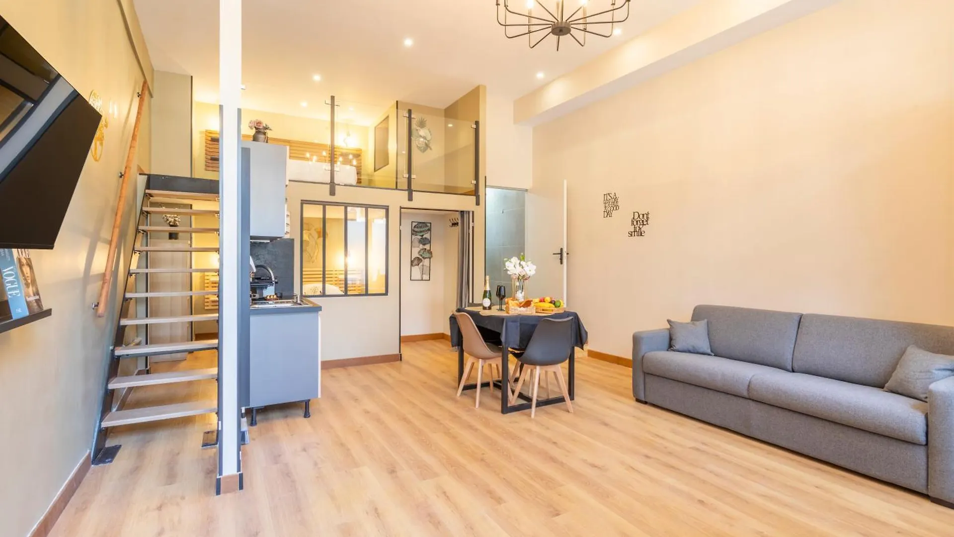 Appartement Adira Marseille Montgrand 2 Etoiles France